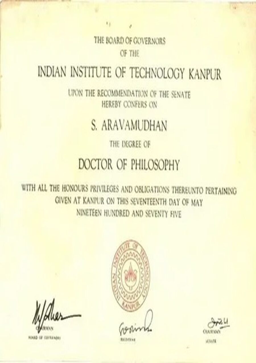 Buy college degree from the Indian Institute of Technology Kanpur